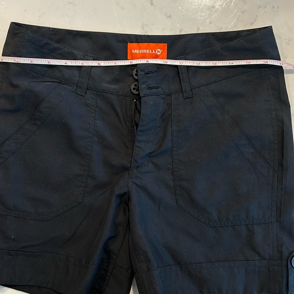 Women’s Merrell Black Shorts size 6 - Picture 4 of 8